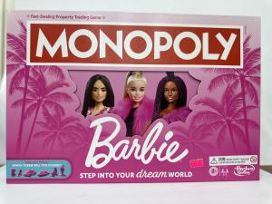 MONOPOLY BARBİE G0038